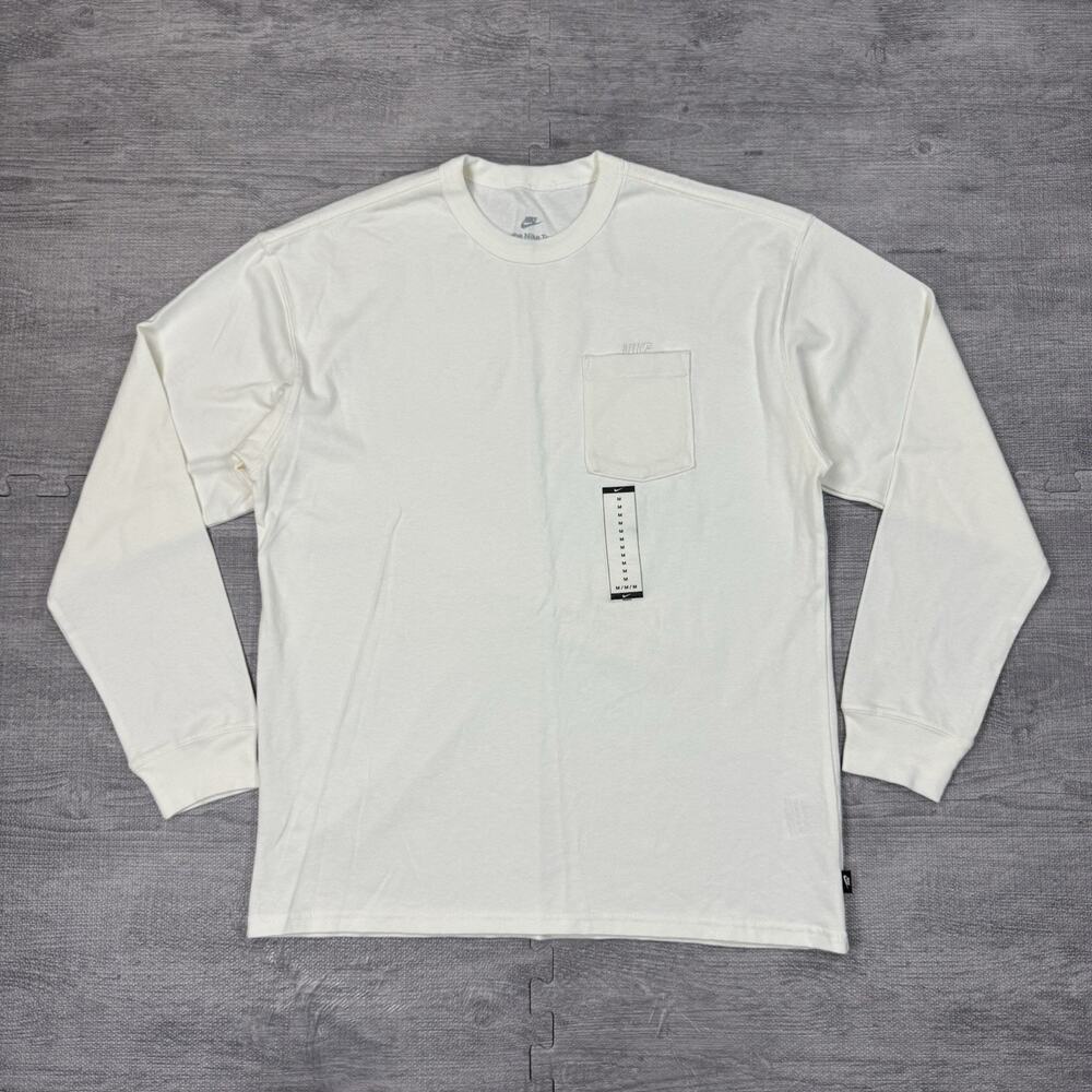 Nike Sportswear Premium Essentials Men's Long-Sleeve Pocket T-Shirt White Size M